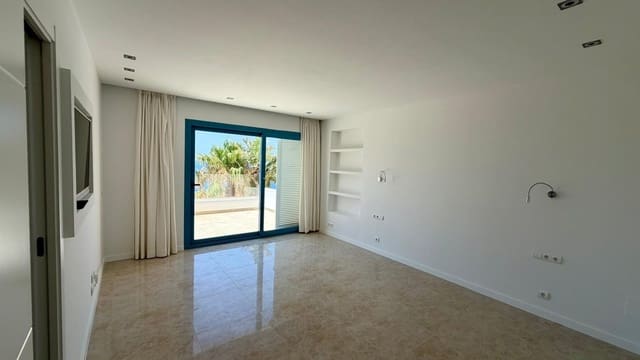3 soverom Rekkehus til salgs i San Jose / Sant Josep de Sa Talaia med svømmebasseng garasje - € 1 280 000 (Ref: 9755619)