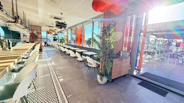 Comercial para arrendar em Barcelona cidade - 8 000 € (Ref: 9761947)
