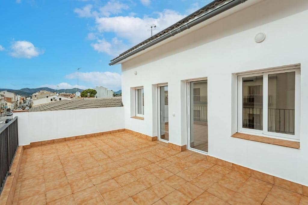 7 bedroom Hotel for sale in Sant Marti Sarroca - € 1,250,000 (Ref: 9761948)