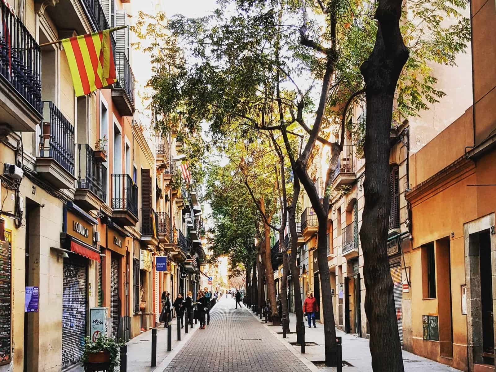 3 bedroom Apartment for sale in Barcelona city - € 240,000 (Ref: 9836645)