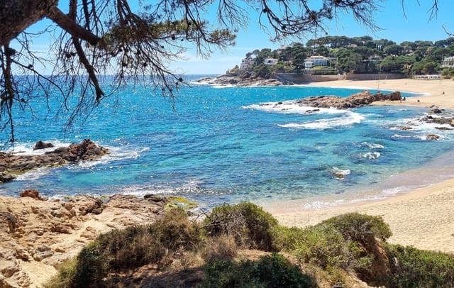 8 soveværelse Villa til salg i Sant Feliu de Guíxols med garage - € 12.400.000 (Ref: 9891154)