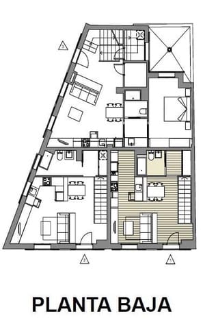 Tontti myytävänä paikassa Barcelona kaupunki - 405 000 € (Ref: 9903896)