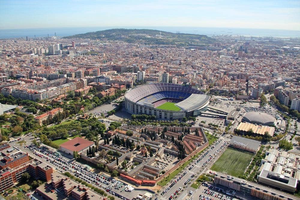 4 bedroom Flat for sale in Barcelona city - € 695,000 (Ref: 9998800)