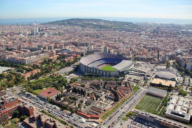 4 bedroom Flat for sale in Les Corts, Barcelona city - € 695,000 (Ref: 9998800)