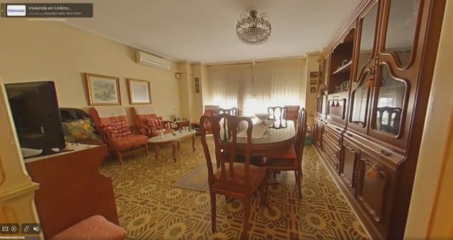 Casa de 7 habitaciones en Pueblo de Cullera, Cullera en venta con garaje - 225.000 € (Ref: 9832115)