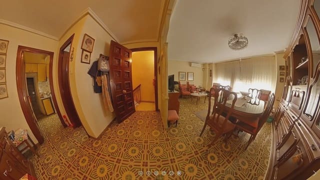 Casa de 7 habitaciones en Pueblo de Cullera, Cullera en venta con garaje - 225.000 € (Ref: 9832115)