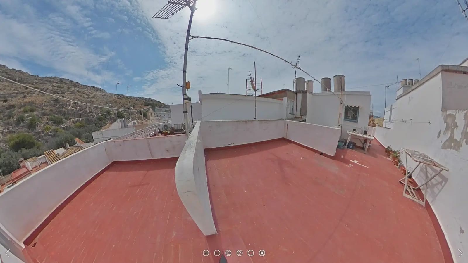 Casa de 7 habitaciones en Cullera en venta con garaje - 225.000 € (Ref: 9832115)