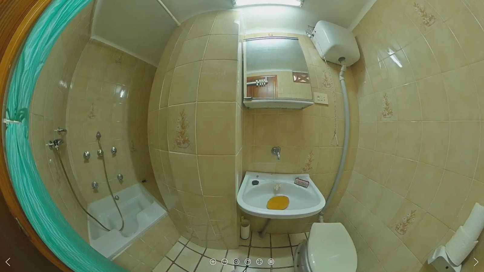Casa de 7 habitaciones en Cullera en venta con garaje - 225.000 € (Ref: 9832115)