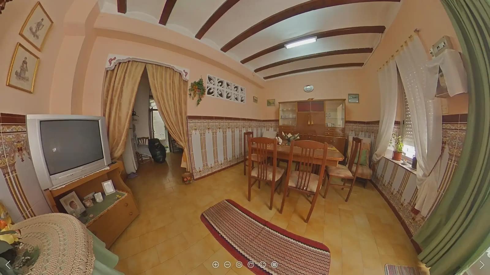 Casa de 7 habitaciones en Cullera en venta con garaje - 225.000 € (Ref: 9832115)