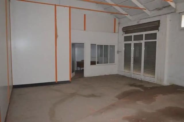 Commerciale in vendita in La Vega - Marenyet, Cullera - 349.000 € (Rif: 9832117)