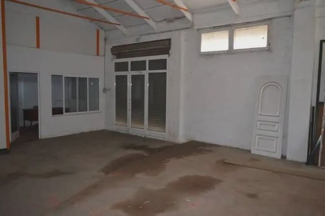 Commerciale in vendita in La Vega - Marenyet, Cullera - 349.000 € (Rif: 9832117)