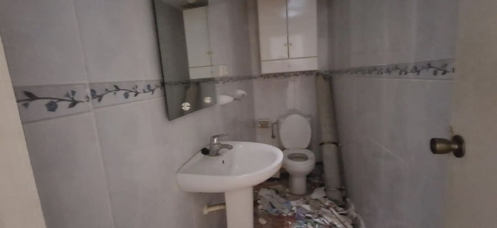 Gewerbe zu vermieten in Cullera - 800 € (Ref: 9832122)