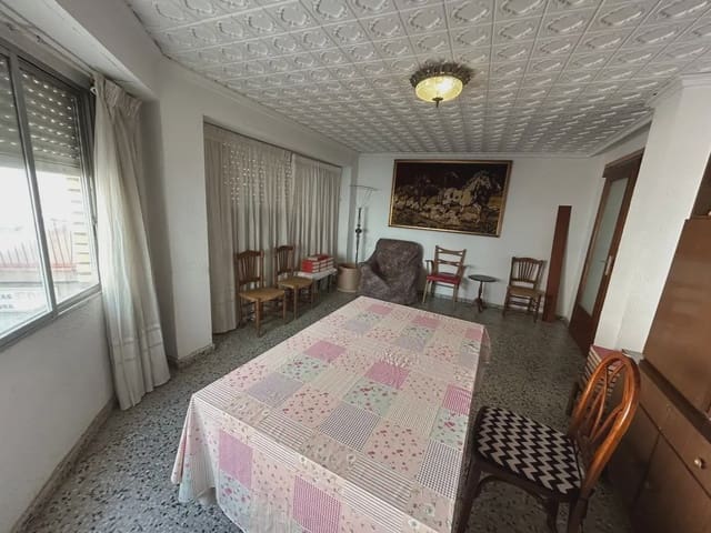 6 sovrum Hus till salu i Pueblo de Cullera, Cullera med garage - 209 000 € (Ref: 9832123)