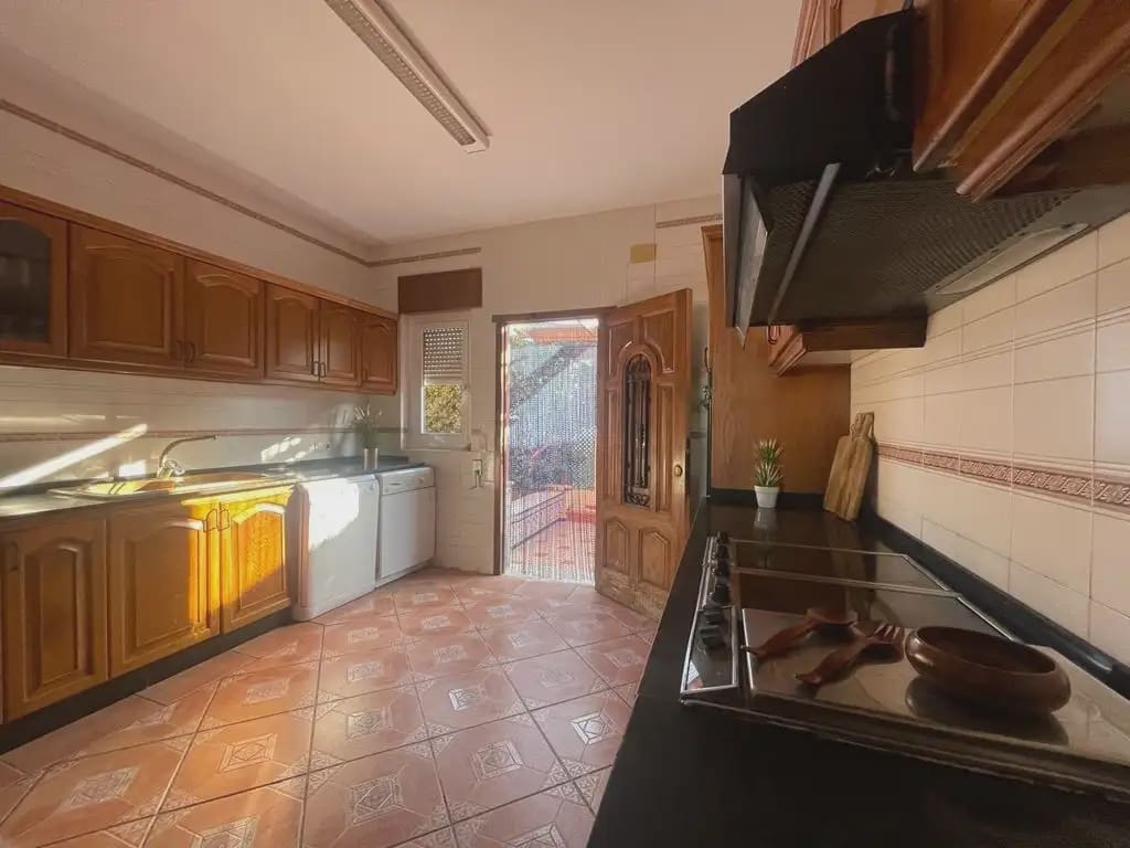 5 sypialnia Willa na sprzedaż w Cullera z basenem garażem - 445 000 € (Ref: 9832128)