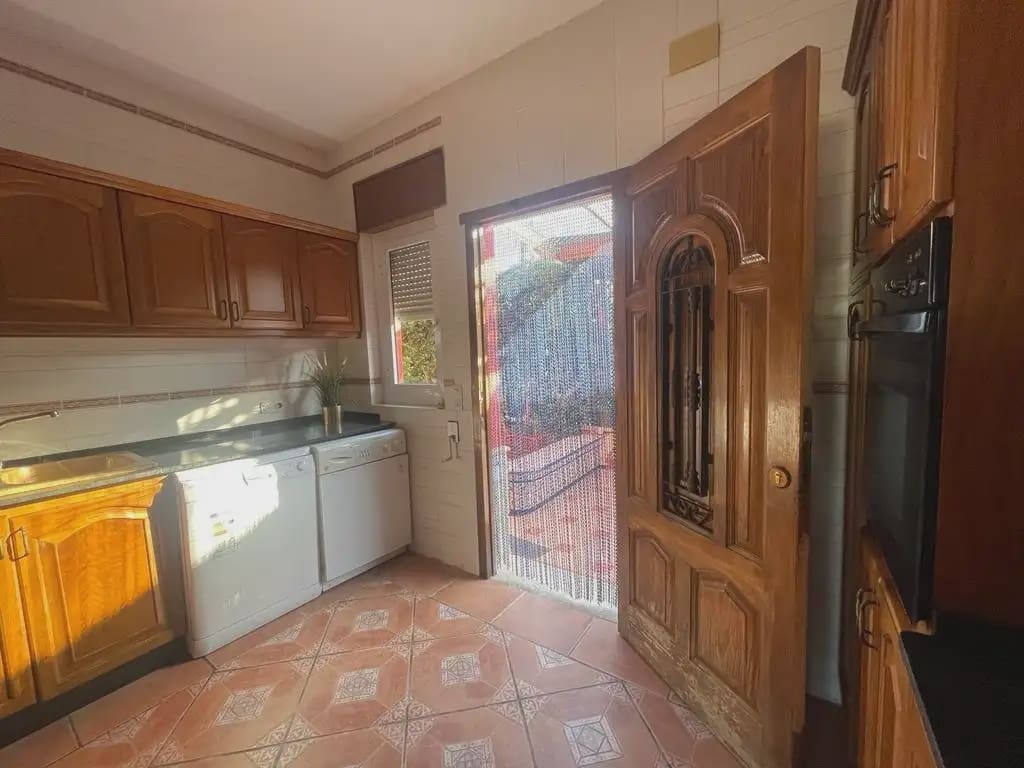 5 sypialnia Willa na sprzedaż w Cullera z basenem garażem - 445 000 € (Ref: 9832128)