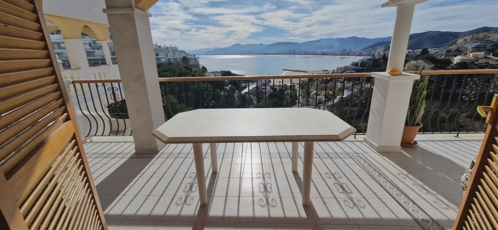 Piso de 3 habitaciones en Cullera en venta con piscina - 330.000 € (Ref: 9832129)