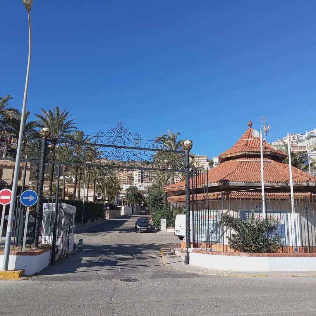 Piso de 3 habitaciones en Cullera en venta con piscina - 330.000 € (Ref: 9832129)
