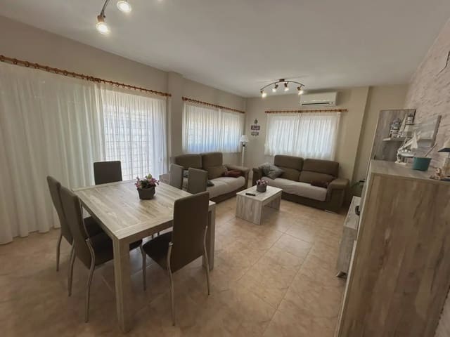 4 soveværelse Byhus til salg i Sant Antoni, Cullera med swimmingpool garage - € 450.000 (Ref: 9832131)