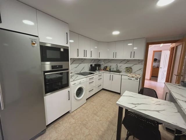 4 soveværelse Byhus til salg i Sant Antoni, Cullera med swimmingpool garage - € 450.000 (Ref: 9832131)
