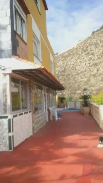 4 sypialnia Willa na sprzedaż w Cullera z basenem garażem - 600 000 € (Ref: 9832133)