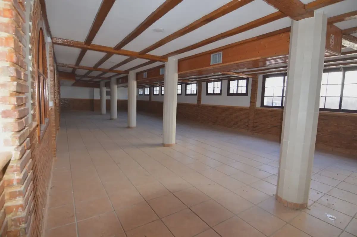 42 chambre Hôtel à vendre à Favara - 1 599 000 € (Ref: 9832134)