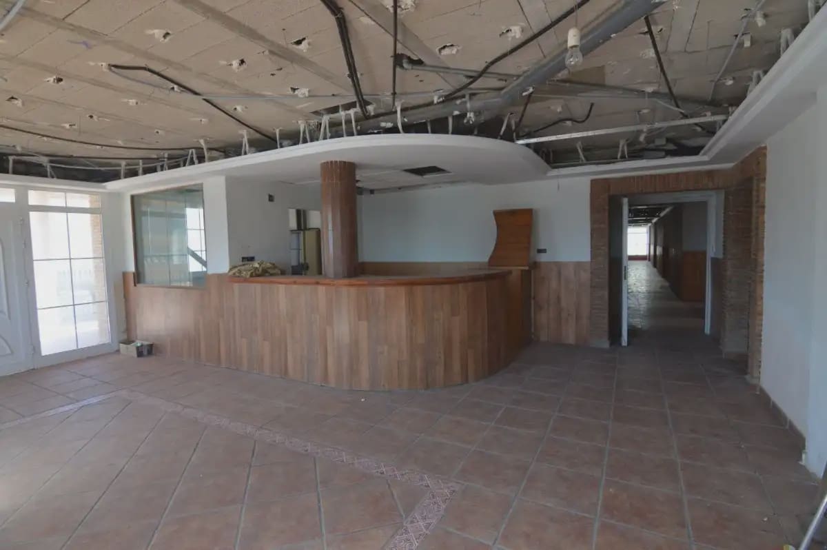 42 chambre Hôtel à vendre à Favara - 1 599 000 € (Ref: 9832134)