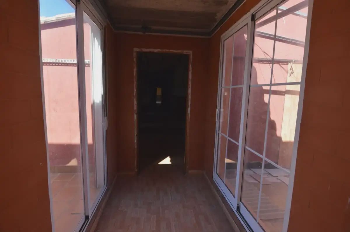 42 chambre Hôtel à vendre à Favara - 1 599 000 € (Ref: 9832134)