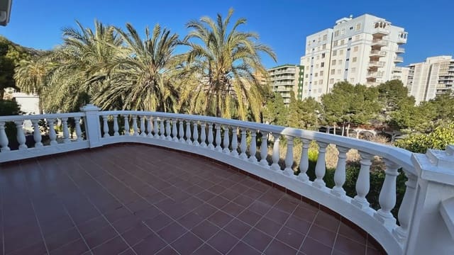 5 sypialnia Willa na sprzedaż w Racó, Cullera z basenem garażem - 475 000 € (Ref: 9832137)