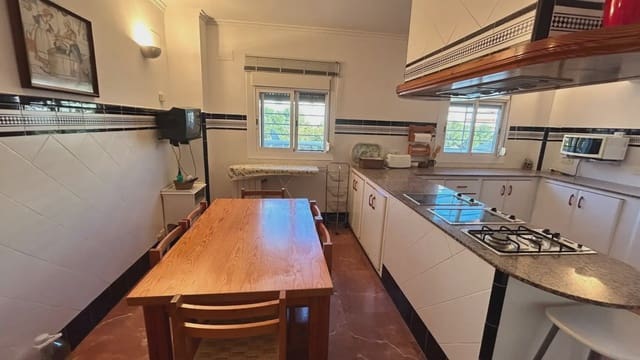 5 sypialnia Willa na sprzedaż w Racó, Cullera z basenem garażem - 475 000 € (Ref: 9832137)