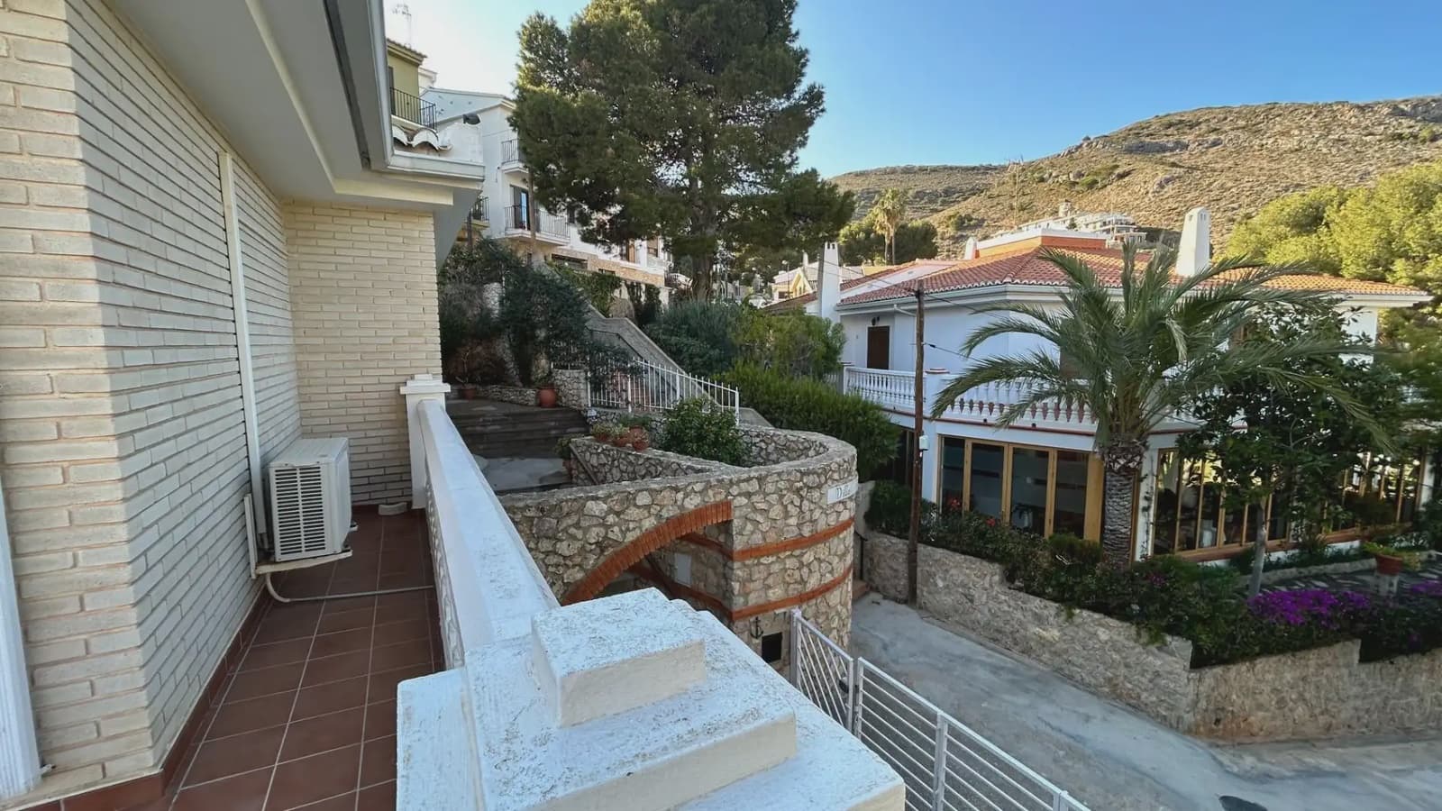 5 sypialnia Willa na sprzedaż w Cullera z basenem garażem - 475 000 € (Ref: 9832137)