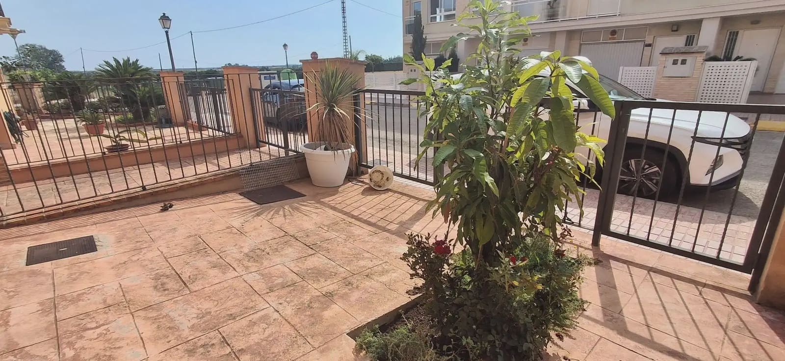 3 slaapkamer Huis te koop in Favara met zwembad garage - € 220.000 (Ref: 9832139)