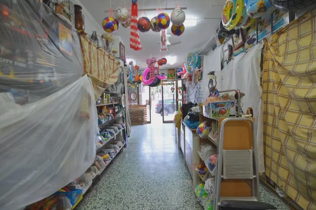 Commerciale in vendita in Sant Antoni, Cullera - 250.000 € (Rif: 9832152)