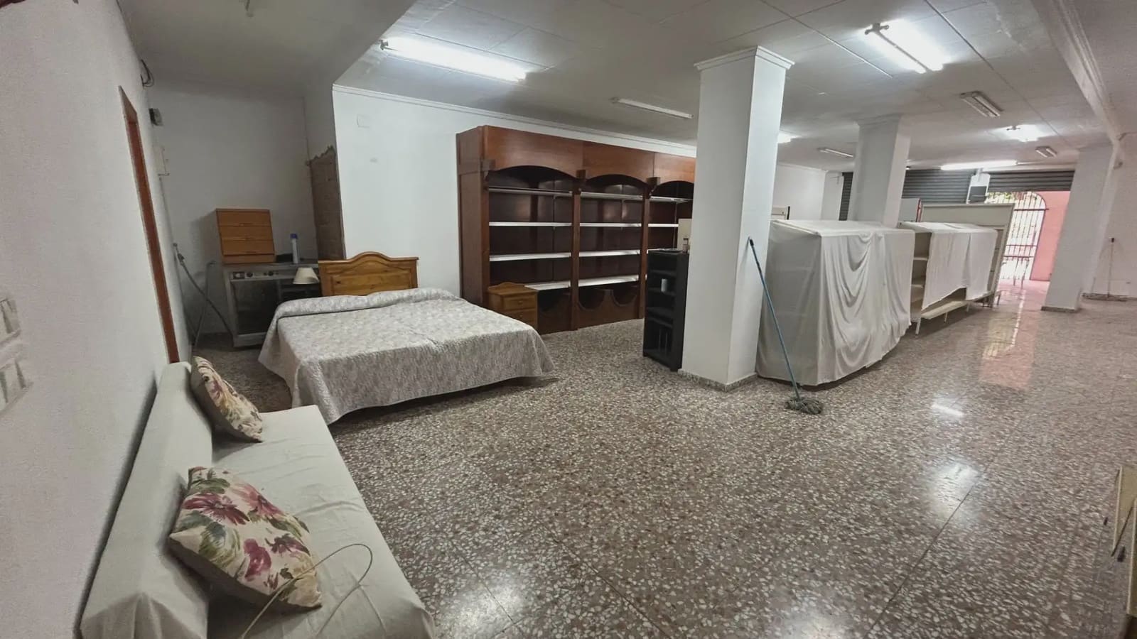 Gewerbe zu verkaufen in Cullera - 375.000 € (Ref: 9832155)