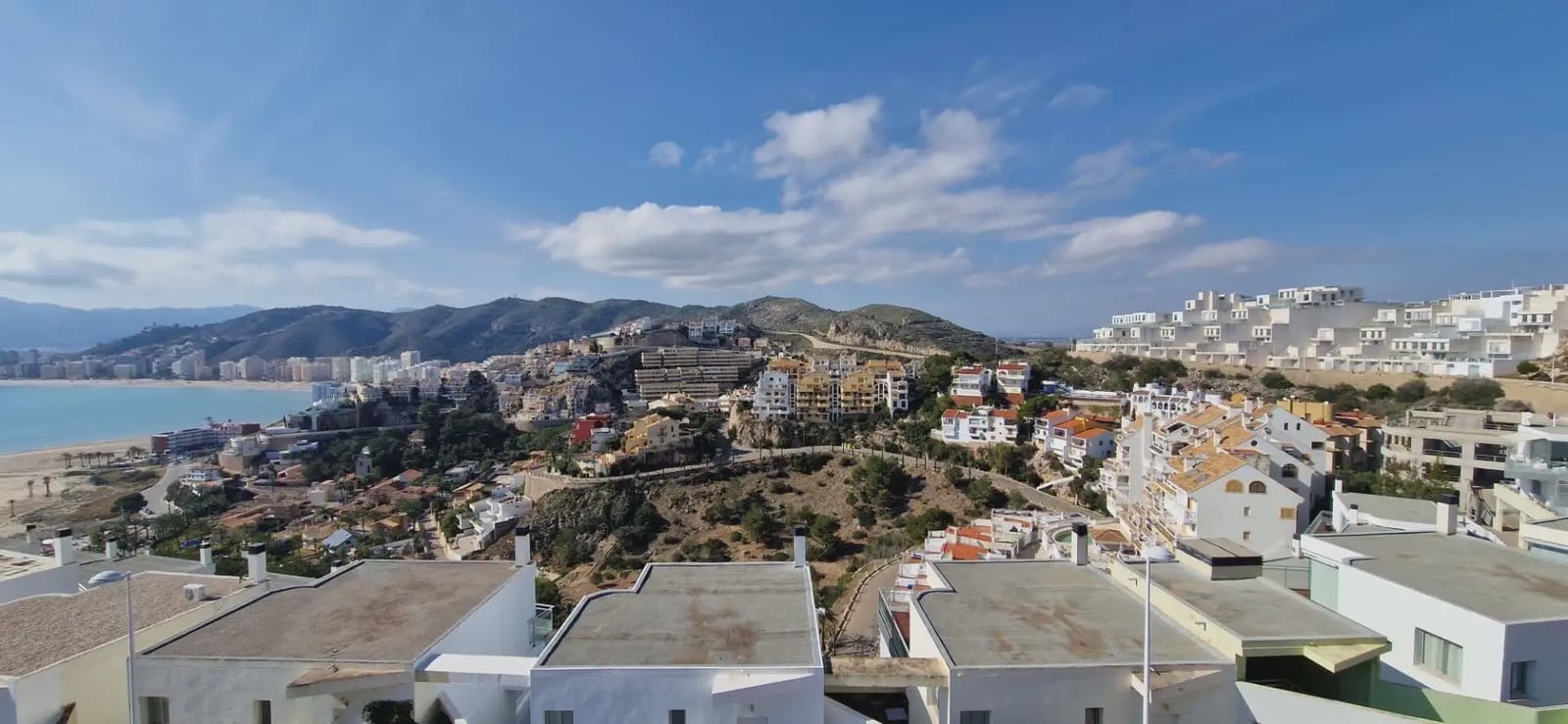 Adosado de 3 habitaciones en Cullera en venta con piscina garaje - 450.000 € (Ref: 9832157)