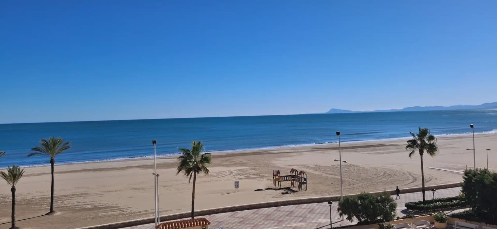 Piso de 2 habitaciones en Cullera en venta con piscina garaje - 385.000 € (Ref: 9832161)