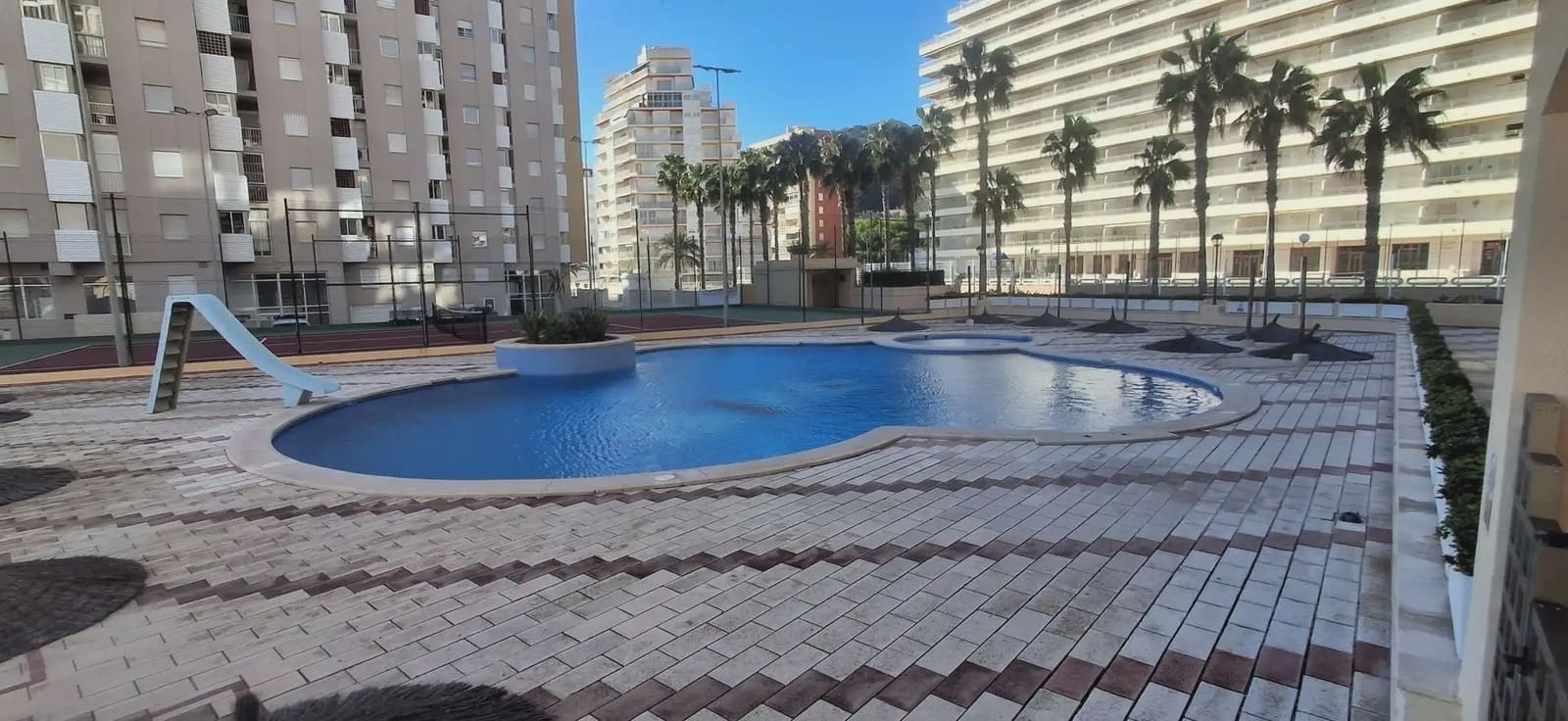 Piso de 2 habitaciones en Cullera en venta con piscina garaje - 385.000 € (Ref: 9832161)