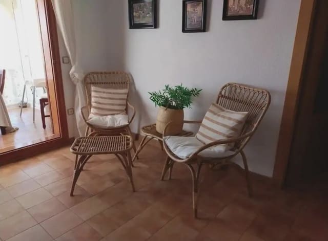 Piso de 2 habitaciones en Faro de Cullera, Cullera en venta con piscina - 300.000 € (Ref: 9832162)