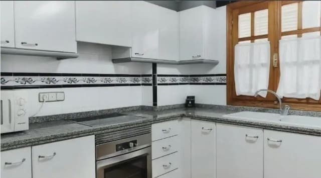 Piso de 2 habitaciones en Faro de Cullera, Cullera en venta con piscina - 300.000 € (Ref: 9832162)