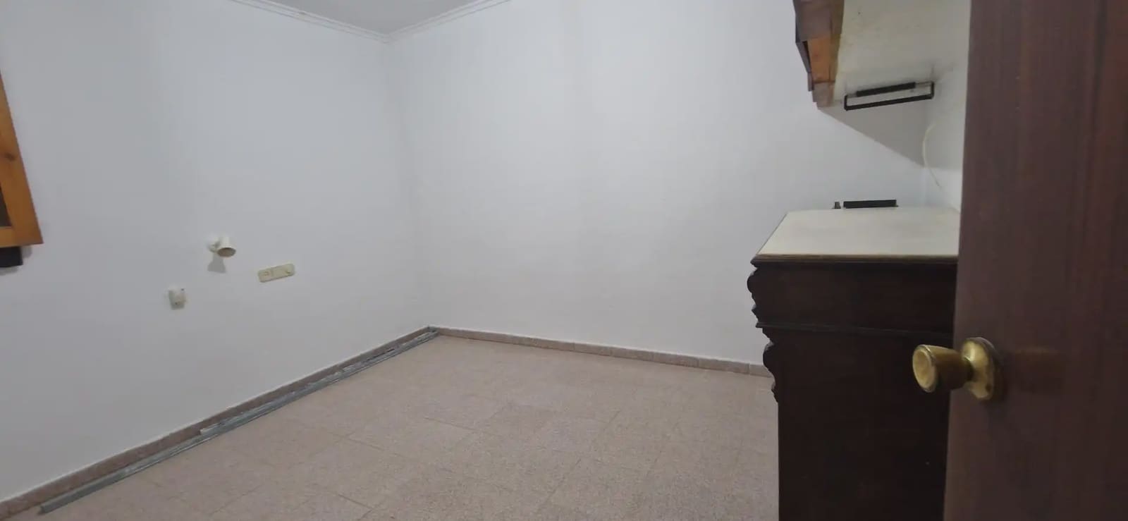 6 slaapkamer Huis te koop in Cullera met garage - € 225.000 (Ref: 9832163)