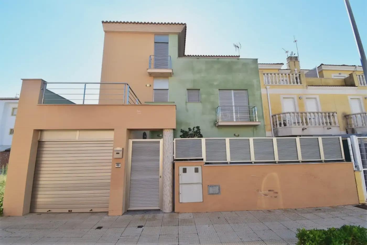 Adosado de 5 habitaciones en Cullera en venta con garaje - 422.000 € (Ref: 9832167)