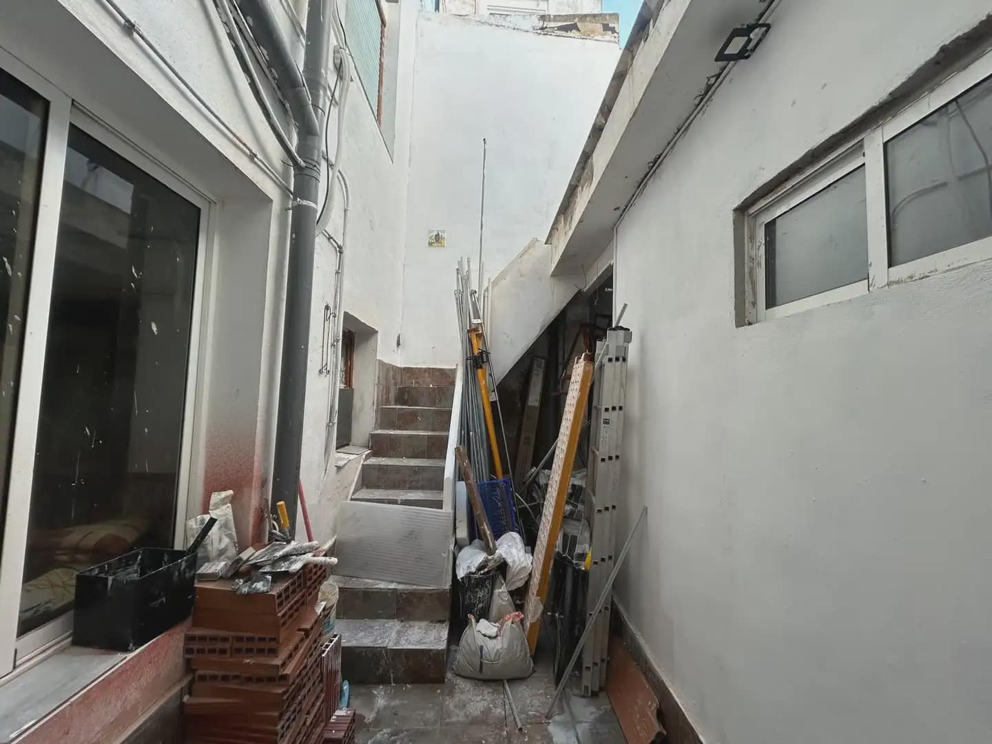 Casa de 5 habitaciones en Cullera en venta - 235.000 € (Ref: 9832171)