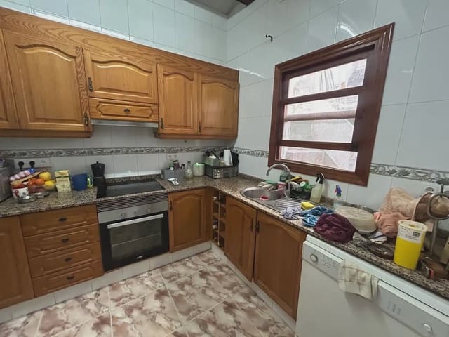 5 soverom Hus til salgs i Pueblo de Cullera, Cullera - € 235 000 (Ref: 9832171)