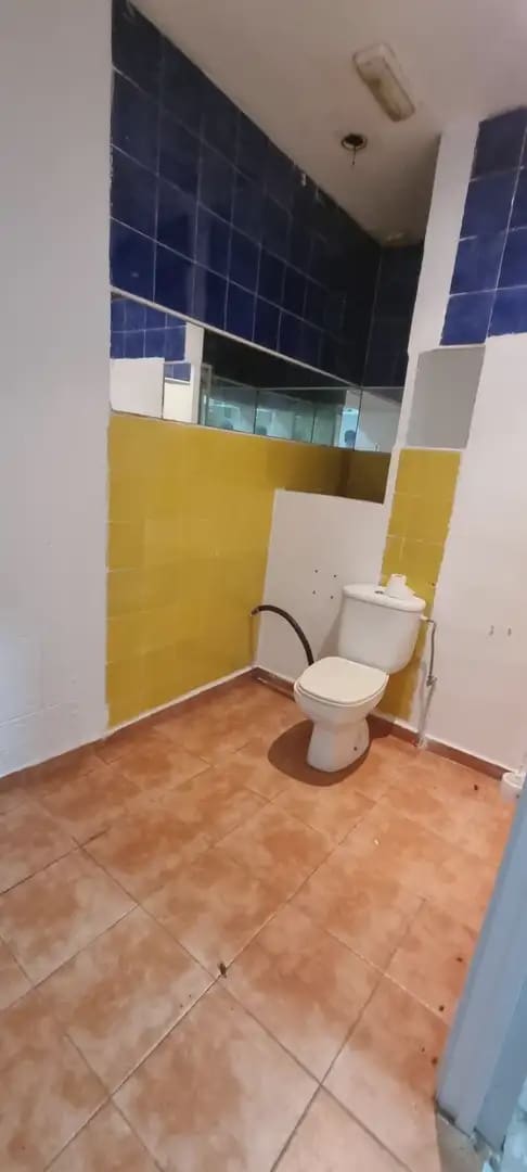 Kommersiell til salgs i Cullera - € 110 000 (Ref: 9832186)