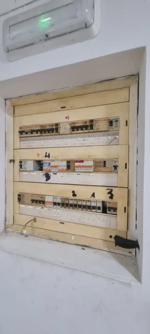 Kommersiell til salgs i Cullera - € 110 000 (Ref: 9832186)