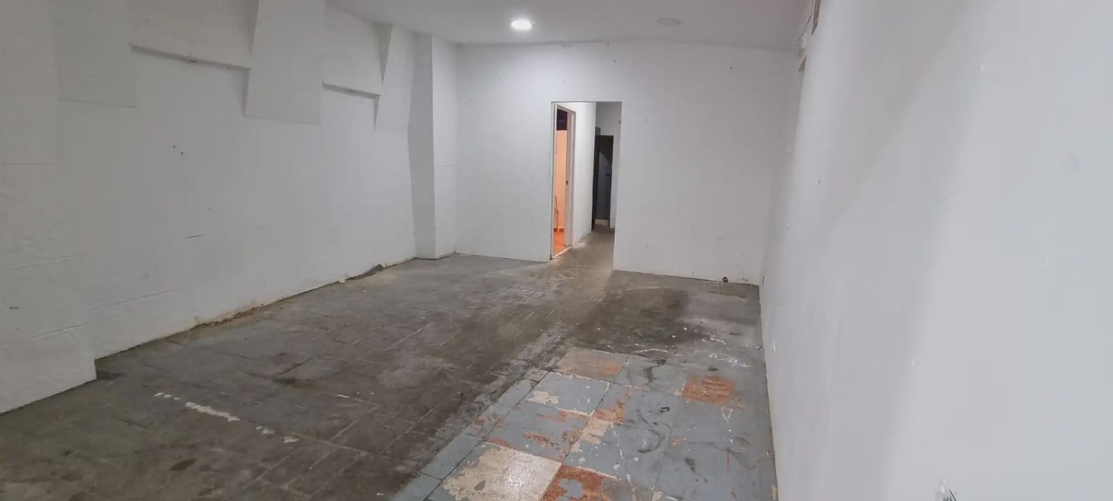 Kommersiell til salgs i Cullera - € 110 000 (Ref: 9832186)
