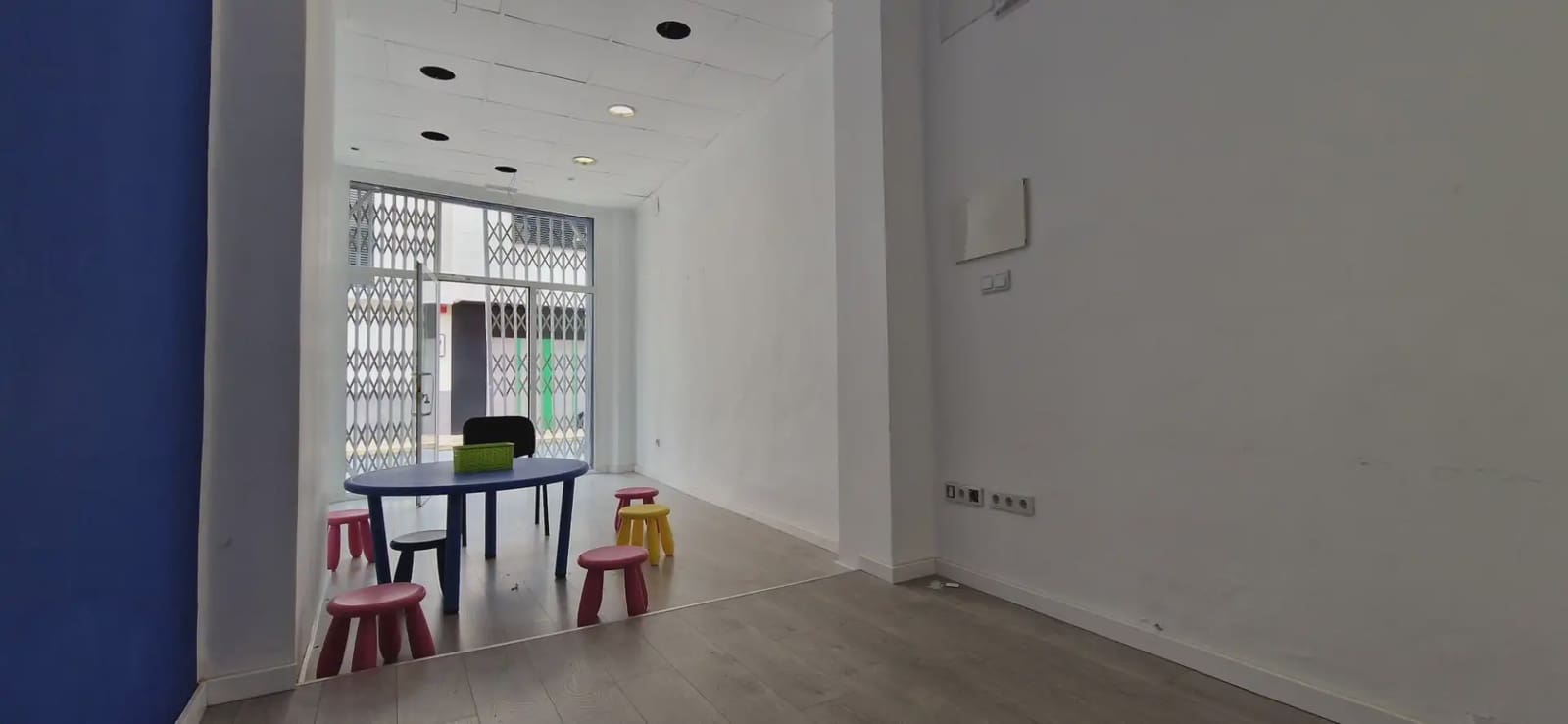 Gewerbe zu vermieten in Cullera - 400 € (Ref: 9832191)