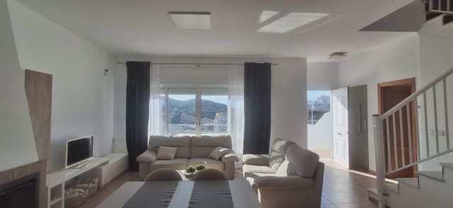 Adosado de 4 habitaciones en Faro de Cullera, Cullera en venta con piscina garaje - 399.900 € (Ref: 9832205)