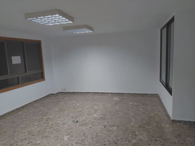 Büro zu vermieten in Pueblo de Cullera, Cullera - 400 € (Ref: 9832337)