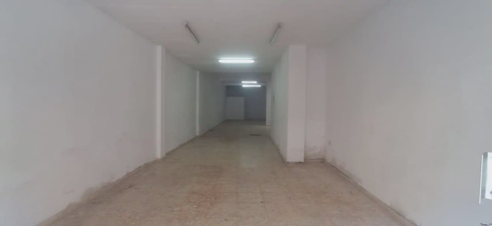 Erhverv til salg i Cullera - € 185.000 (Ref: 9841599)