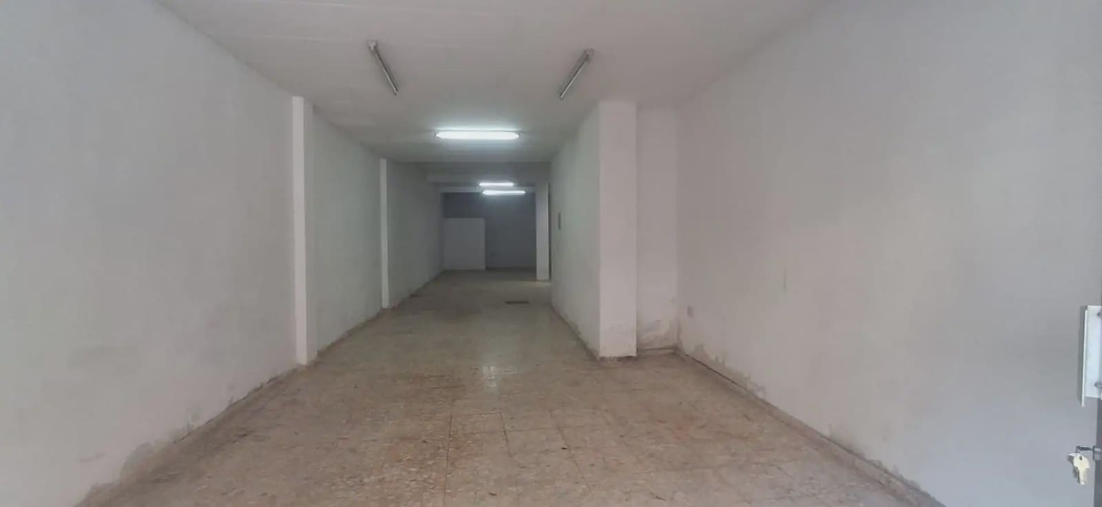 Erhverv til salg i Cullera - € 185.000 (Ref: 9841599)